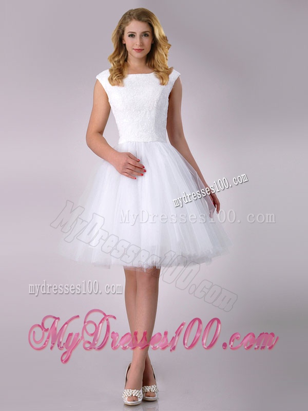 2016 Beautiful Scoop Cap Sleeves Short Lace Wedding Dress in Tulle