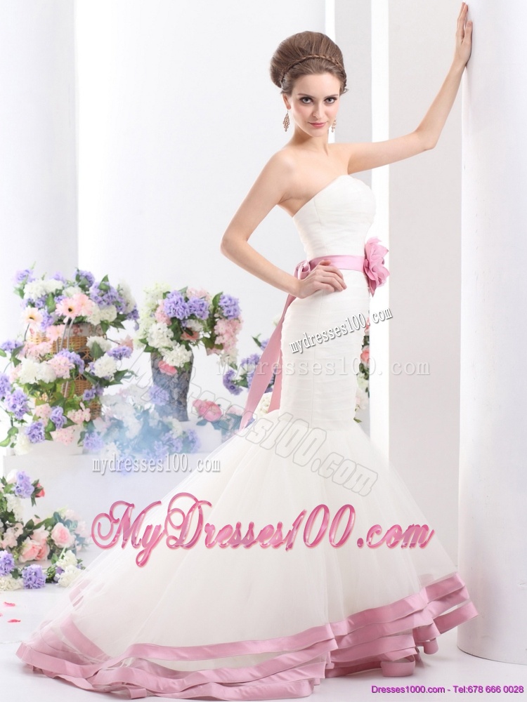 2016 Fashionable Strapless Mermaid Wedding Dress with Ruching and Hand Made Flowers