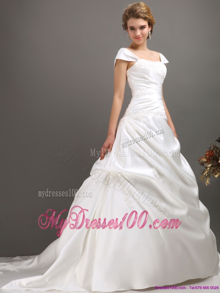 2016 Popular Square Lace Wedding Dress with Floor-length