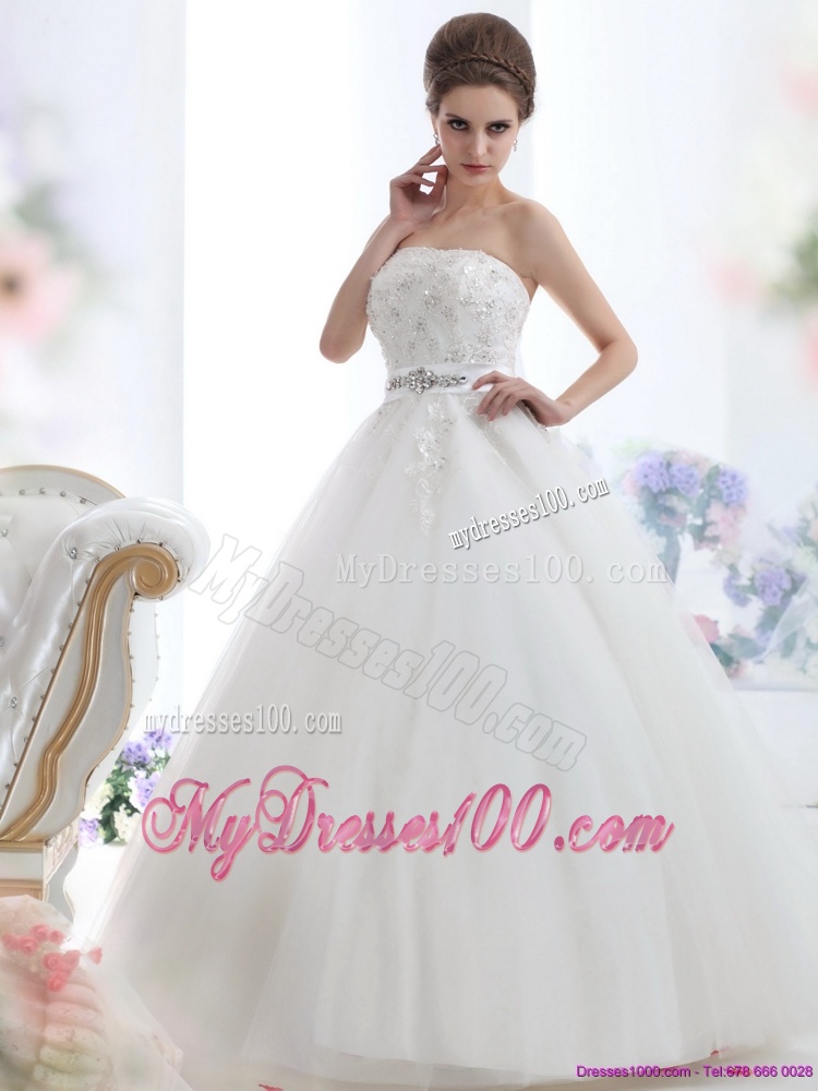 2016 Popular Strapless Beading Wedding Dress with Brush Train
