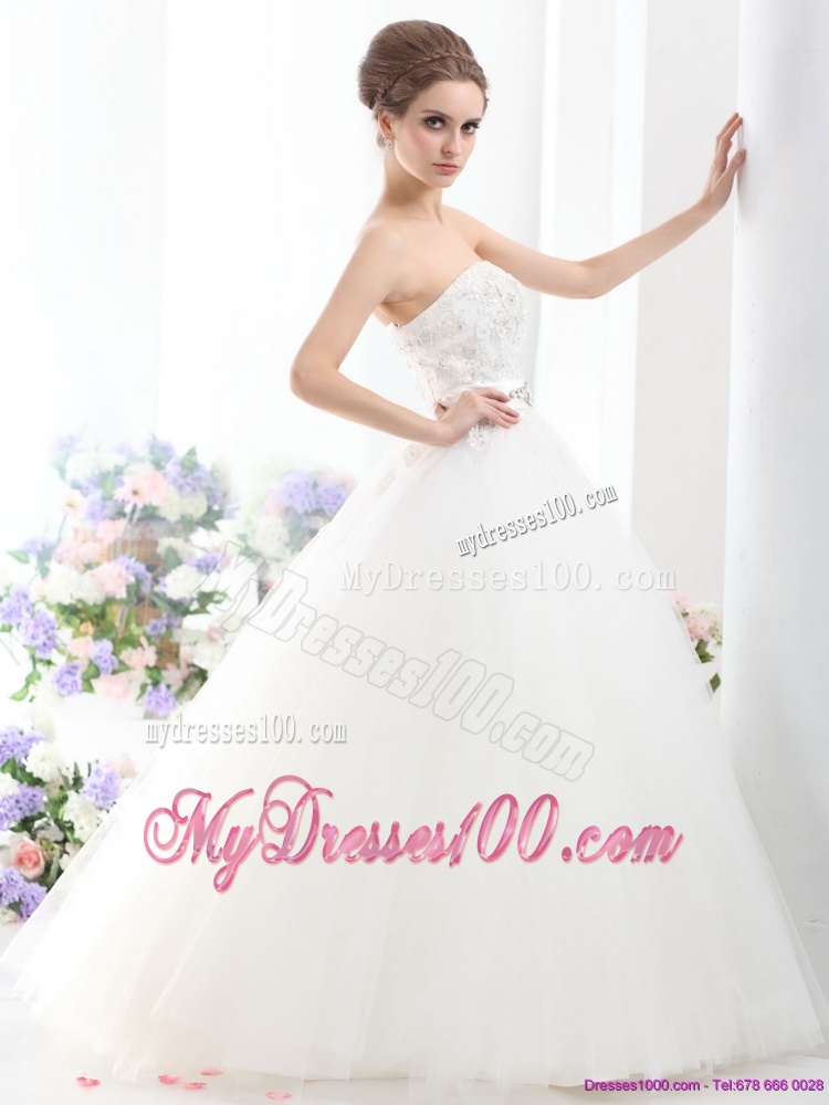 2016 Popular Strapless Beading Wedding Dress with Brush Train