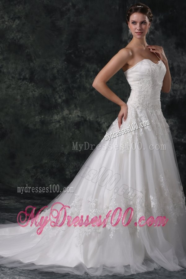 A-Line Sweetheart Court Train Appliques Lace Up Tulle Wedding Dress