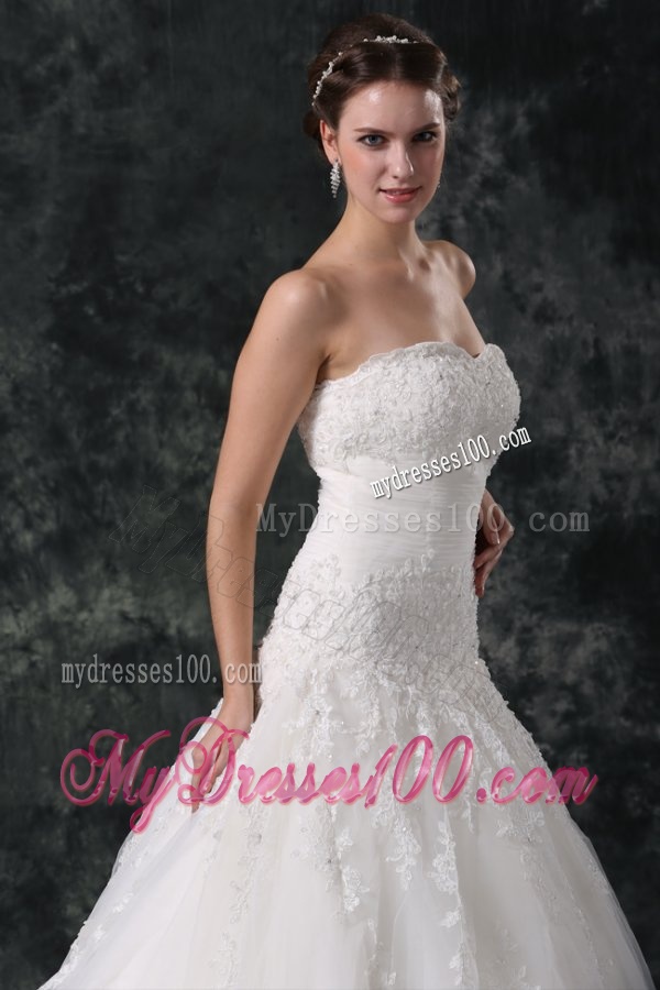 A-Line Tulle Sweetheart Court Train Beading Appliques Lace Up Taffeta Wedding Dress