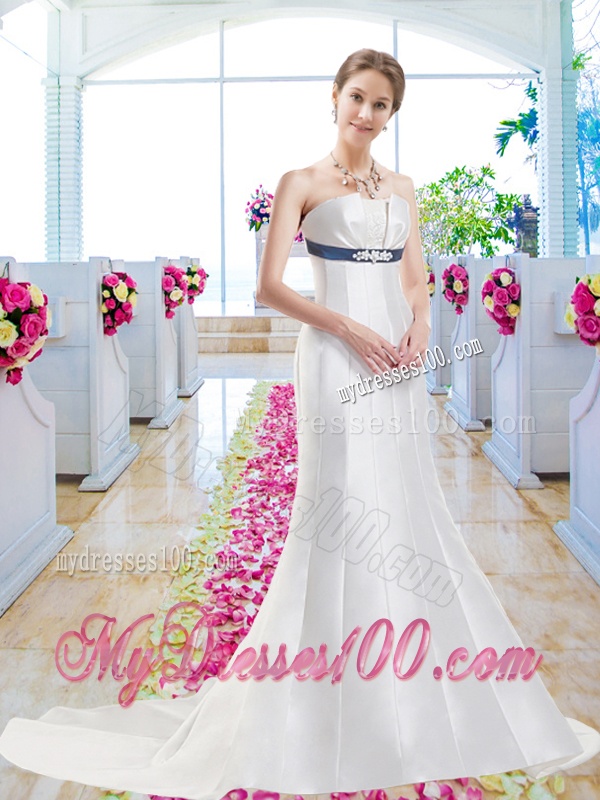 Discount Column Bridal Gowns with Belt and Appliques