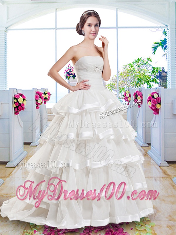 Fashionable Ruffled Layers Bridal Dresses with Brush Train