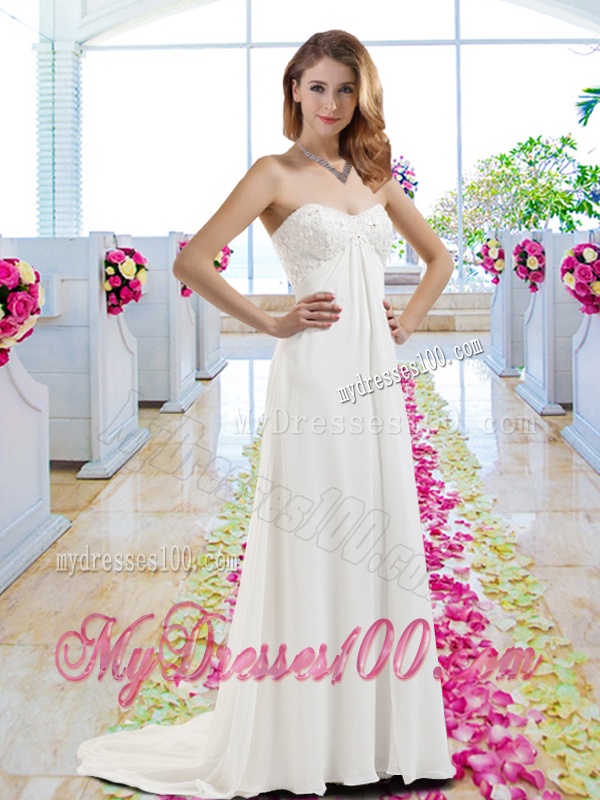 New Arrivals Empire Brush Train Wedding Gowns with Appliques