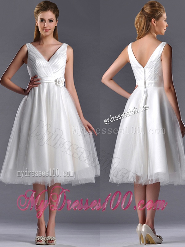 New Style A Line V Neck Hand Crafted Wedding Dress in Tulle