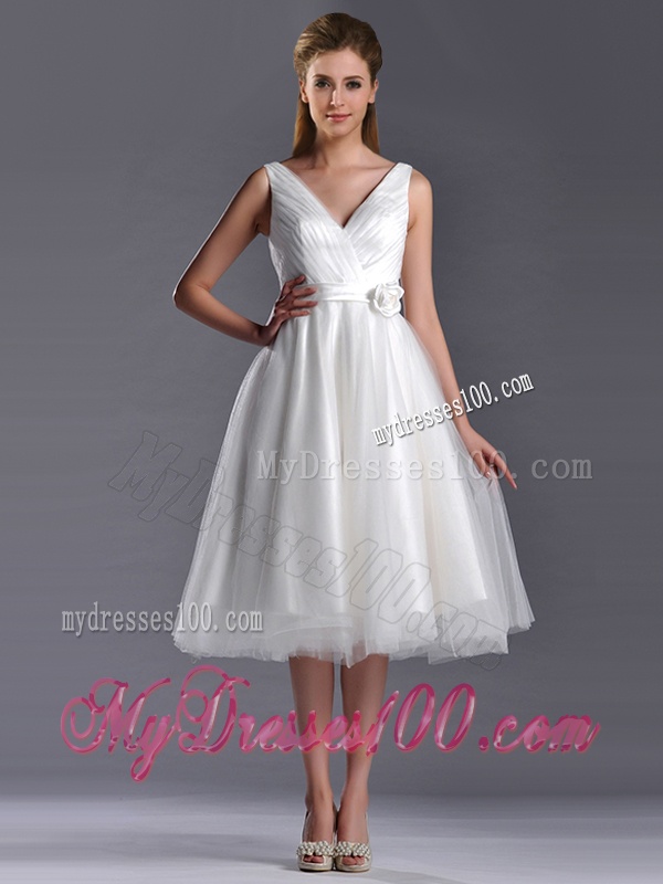 New Style A Line V Neck Hand Crafted Wedding Dress in Tulle
