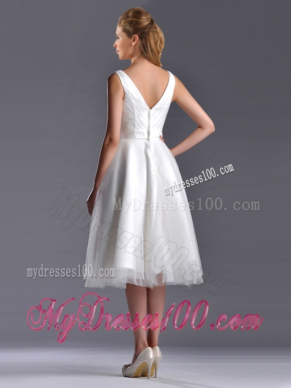 New Style A Line V Neck Hand Crafted Wedding Dress in Tulle