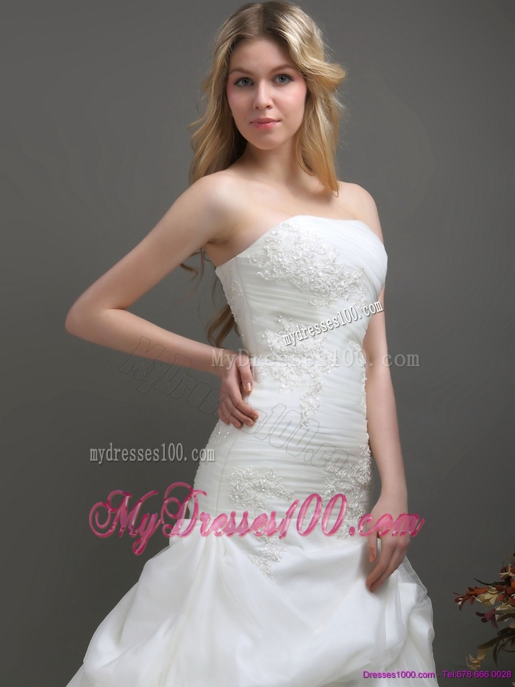 New Style Strapless Wedding Dress with Ruching and Lace for 2016
