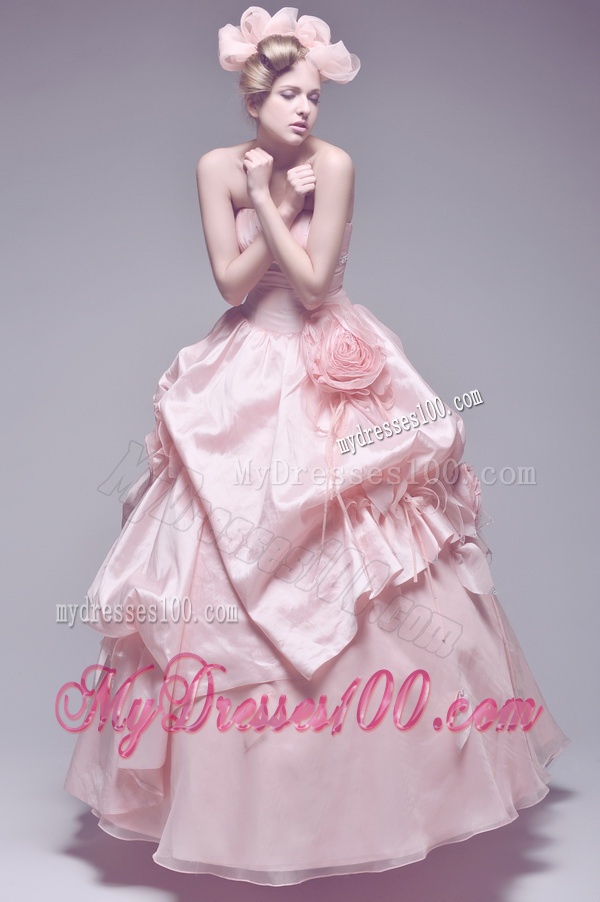Perfect Hand Made Flowers Wedding Dresses with Brush Train