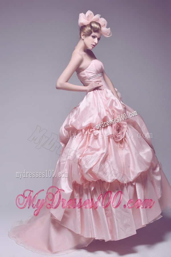 Perfect Hand Made Flowers Wedding Dresses with Brush Train