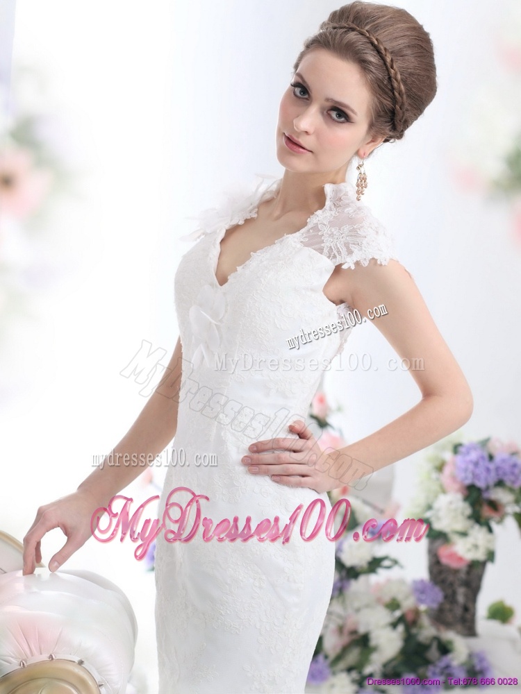 Popular White V Neck Lace 2016 Bridal Gown with Brush Train