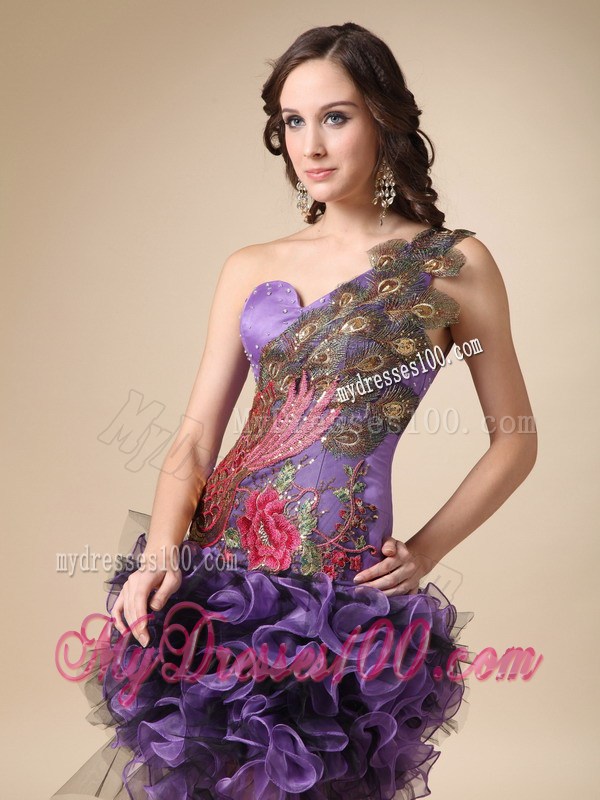 Purple Asymmetrical Dresses For Prom with Rolling Flowers and Peacock Appliques