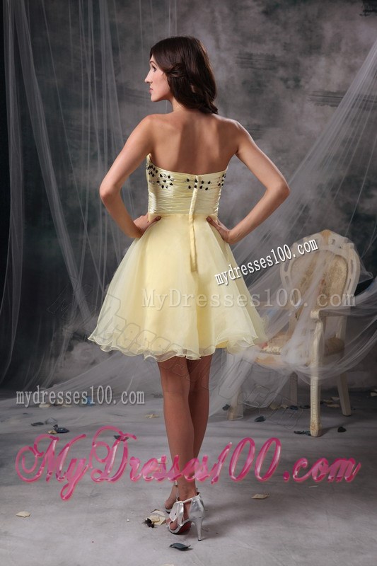 Beading and Ruches Decorate Mini-length Prom Dresses in Light Yellow Organza