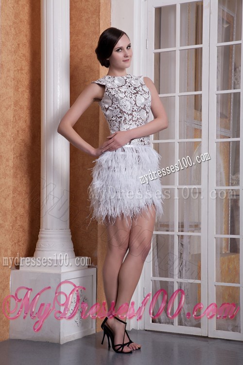 White Column Scoop Feather and Hallow Flowers Decorate Prom Evening Dress