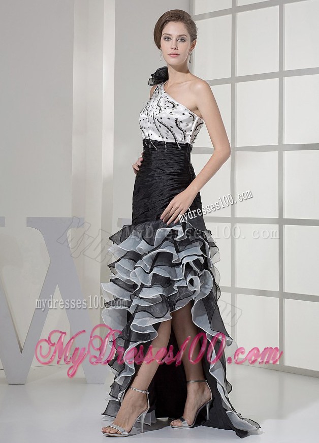 One Shoulder and Beading for High-low Prom Dress with Ruffled Layers
