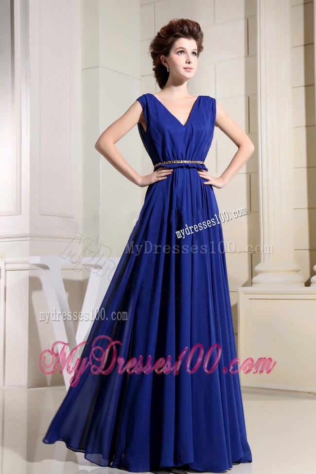 Noble V-neck Floor-length Pleated Dresses For Prom in Royal Blue Chiffon