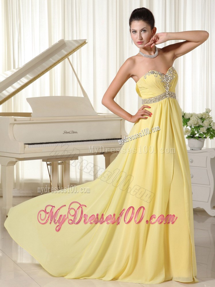 Beaded Decorate Bust and Waist Sweetheart Prom Dresses in Light Yellow