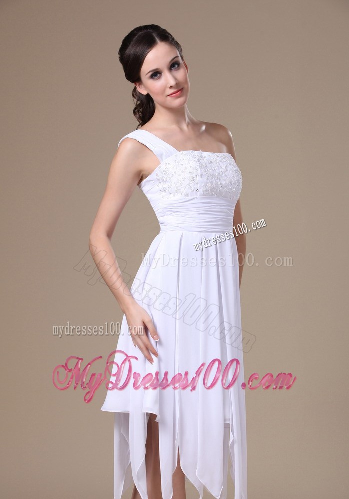 Asymmetrical White Empire Chiffon Prom Dress with Zipper-up and Beading