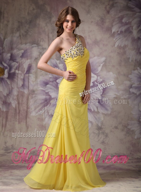 Elegant Yellow Column One Shoulder Cool Back Evening Dress with Ruche