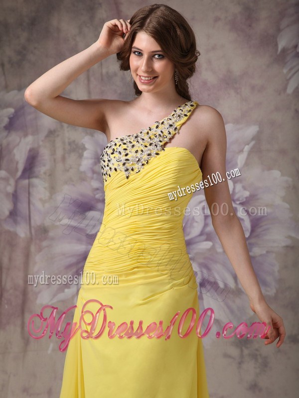 Elegant Yellow Column One Shoulder Cool Back Evening Dress with Ruche