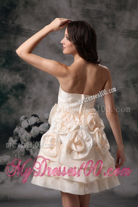 Champagne Knee-length Nightclub Dress with Beading and Flowers
