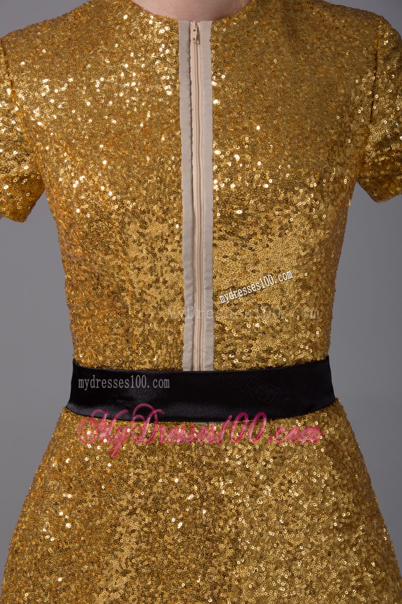 Short Gold High-neck Sequin Nightclub Dress with Short Sleeves