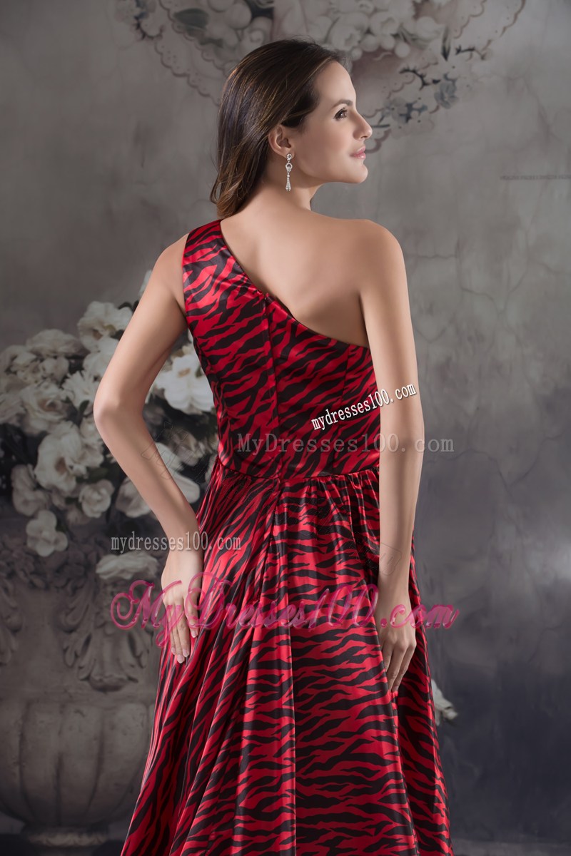 Appliques Column Multi-color One Shoulder Brush Train Prom Dress