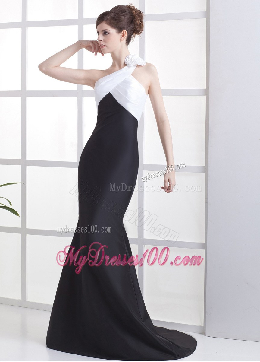 Flowers One Shoulder White and Black Brush Train 2013 Celebrity Dresses
