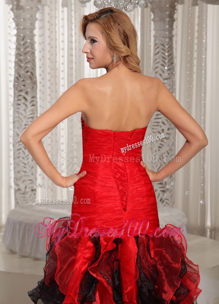 Ruffles A-line Swetheart Ruched Bodice Prom Dress Red and Black With Beading Decorate