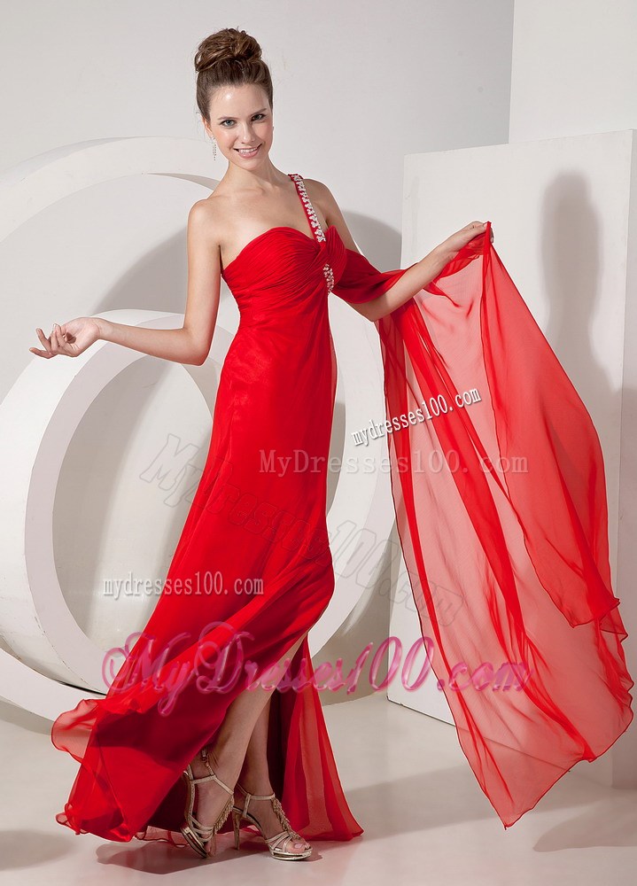 Custom Made Red One Shoulder Celebrity Dresses with Beading