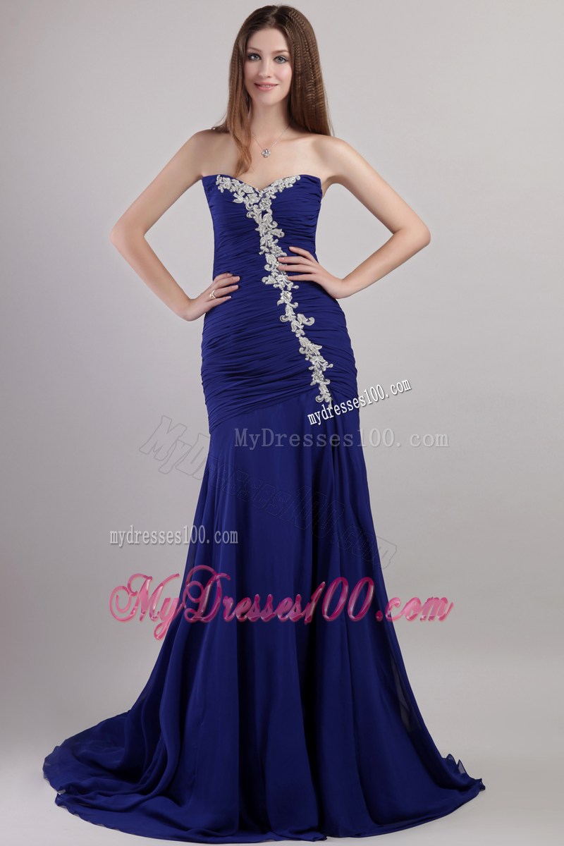 Blue Sheath Column Sweetheart Chapel Train Pageant Dresses with Appliques