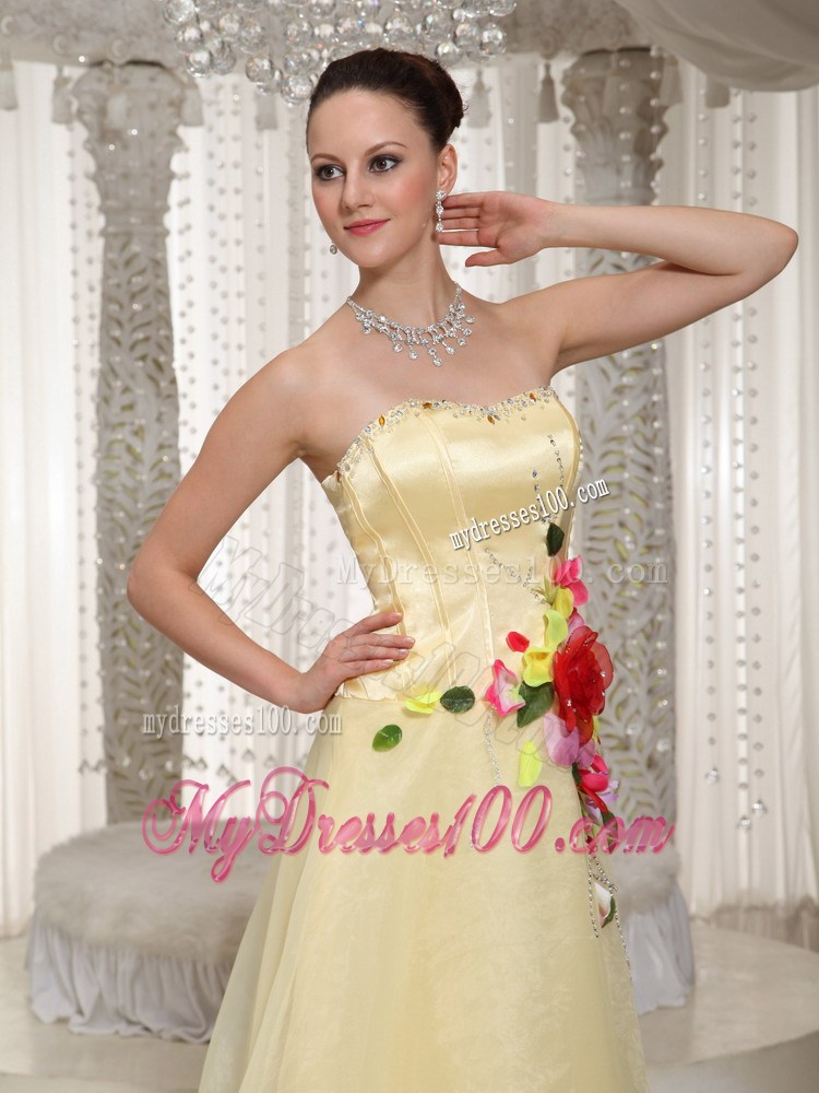 Flowers Beaded Light Yellow Pageant Dresses with Floor-length Strapless