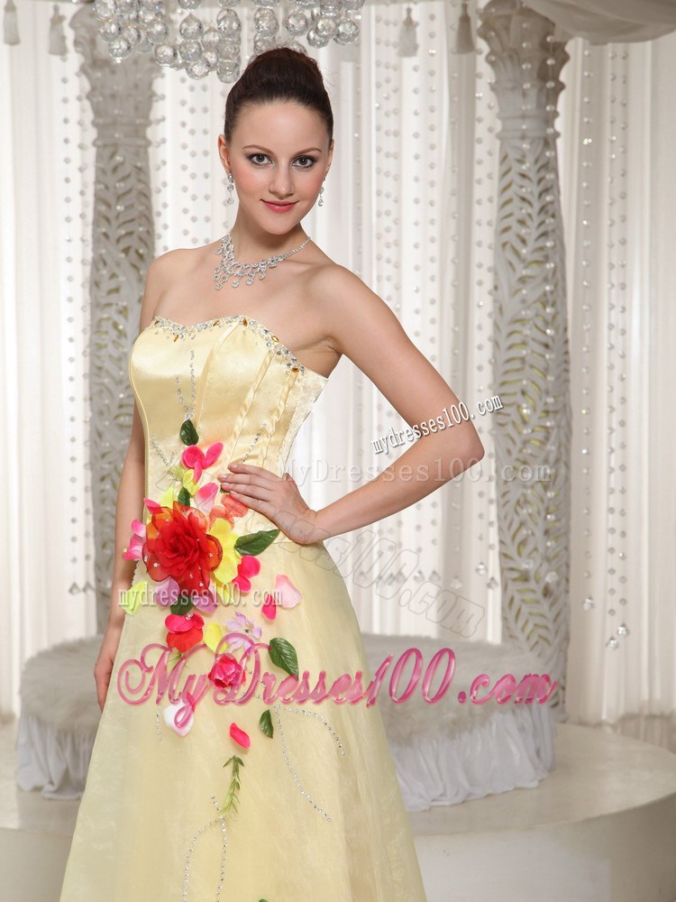 Flowers Beaded Light Yellow Pageant Dresses with Floor-length Strapless