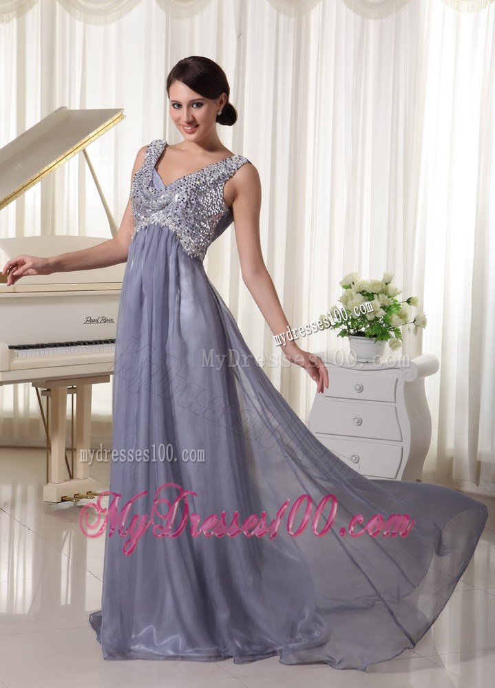 2013 Grey Sequins V-neck Appliques Celebrity Dresses For Prom Party
