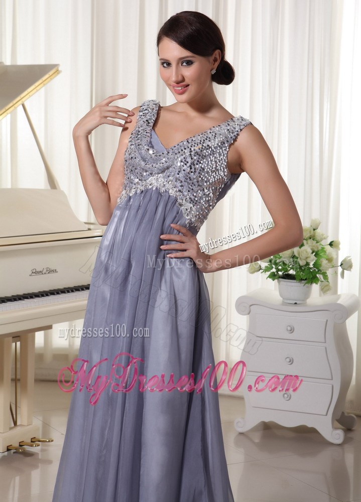 2013 Grey Sequins V-neck Appliques Celebrity Dresses For Prom Party
