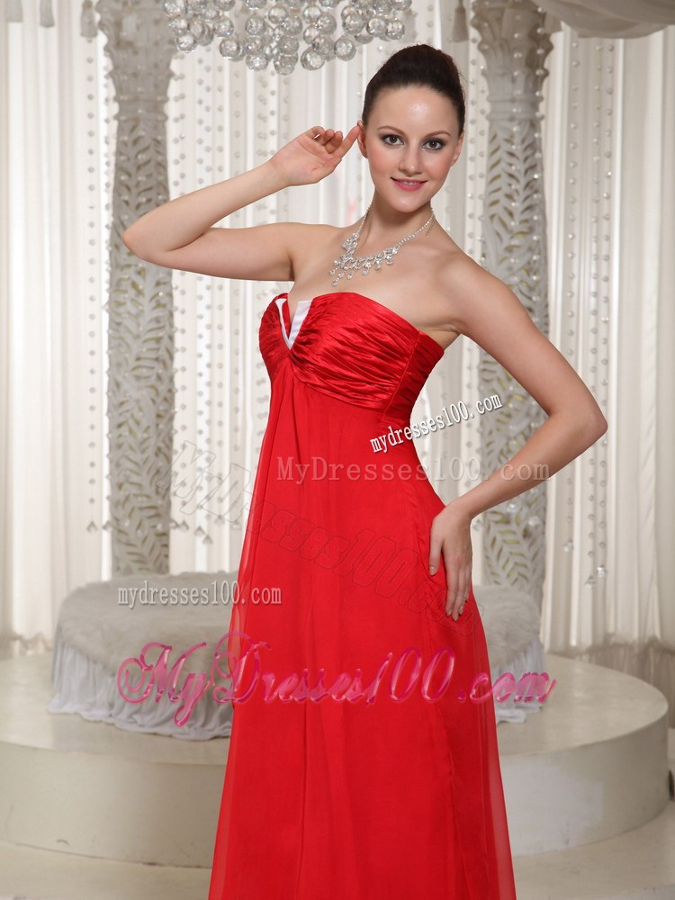 Simple Red V-neck Celebrity Dresses With Ruching for Party in 2013