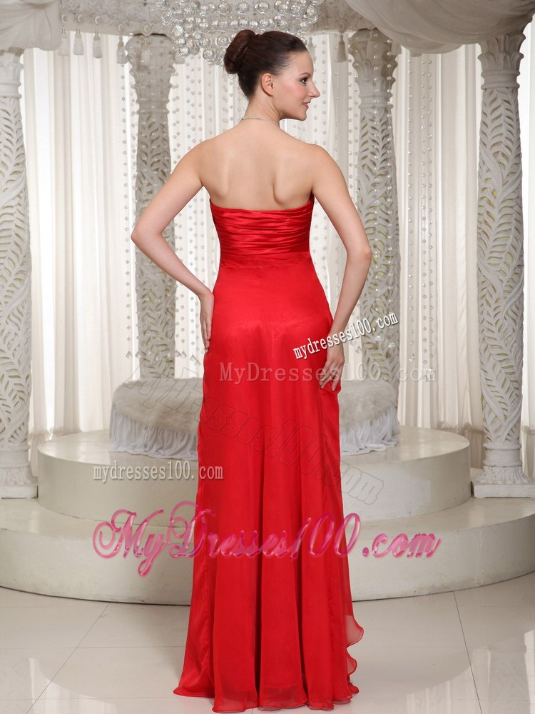 Simple Red V-neck Celebrity Dresses With Ruching for Party in 2013