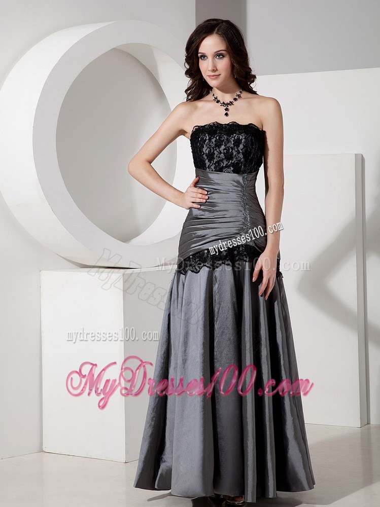 Elegant Grey Strapless Lace Celebrity Dresses with Appliques