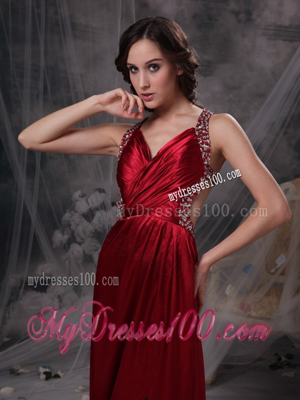 Wine Red Empire V-neck Celebrity Dresses with Beading and Ruched