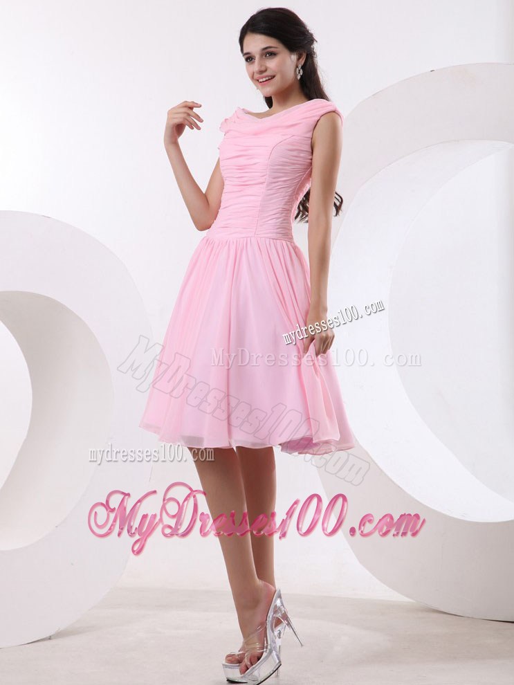 Simple Bateau Princess Baby Pink Party Dresses With Ruched Bodice