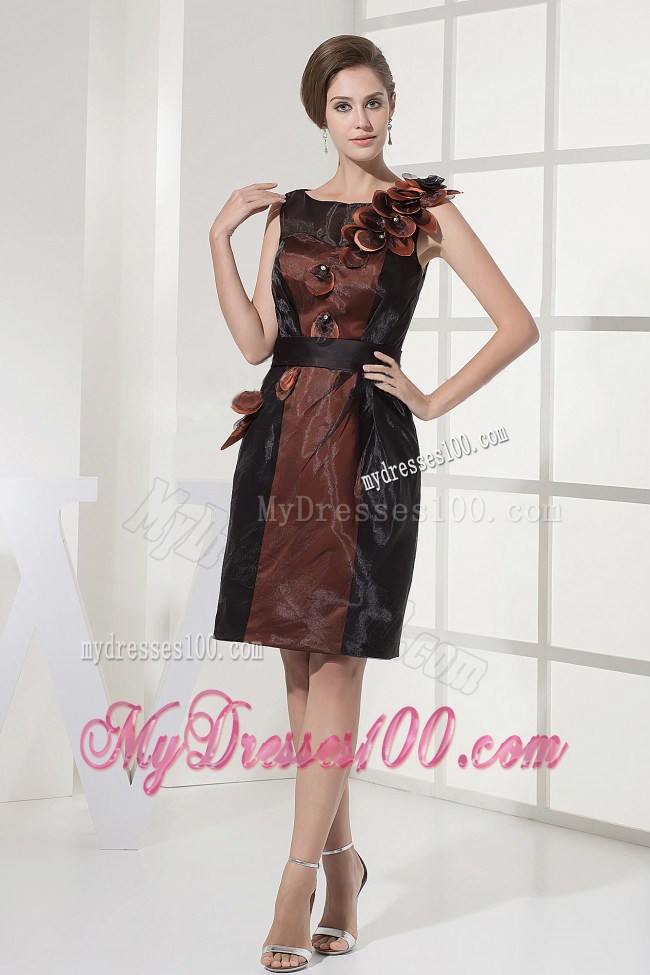 2013 Simple Bateau and Appliques For Party Dresses With Knee-length