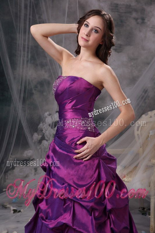 Classical Purple Strapless Party Dresses Beading Party Dress
