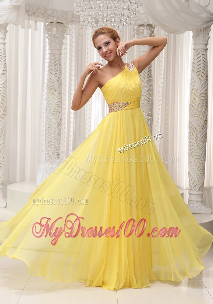 Beaded One Shoulder and Ruched Yellow Floor-length Party Dresses