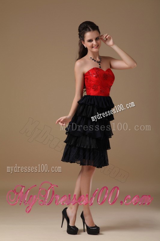 Black and Red Sweetheart Short Party Dresses Beaded Knee-length