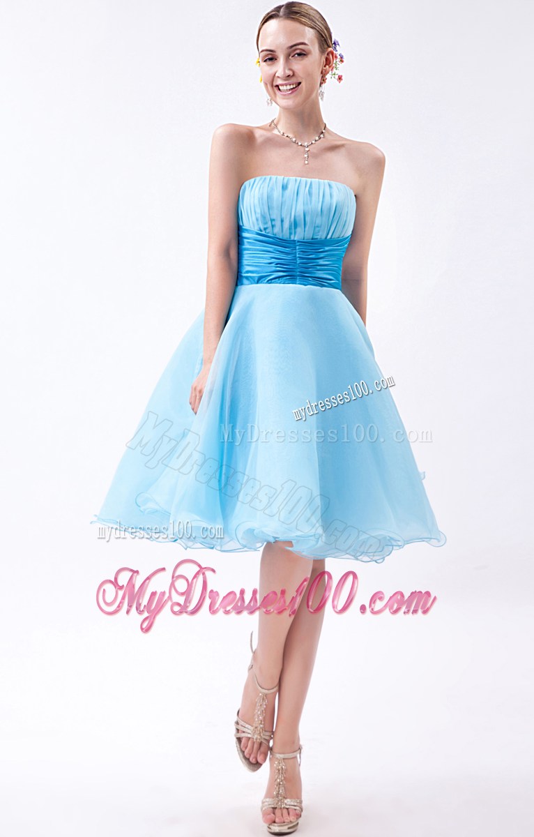 2013 Baby Blue Strapless Knee-length Ruched Party Dresses