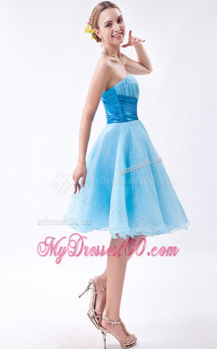 2013 Baby Blue Strapless Knee-length Ruched Party Dresses