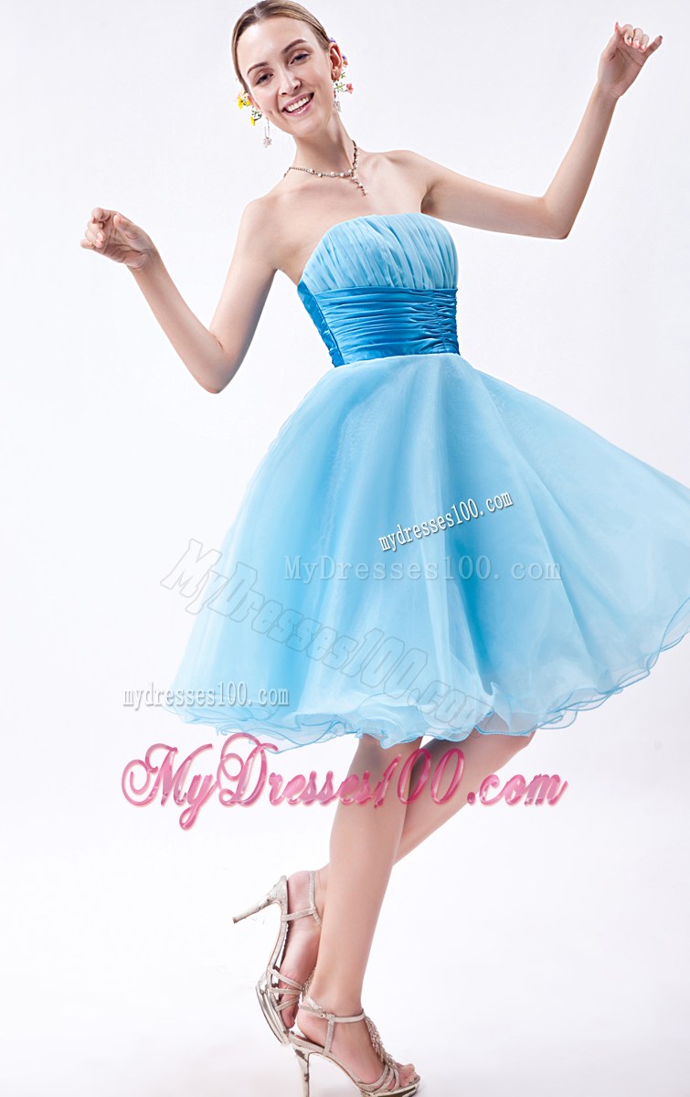 2013 Baby Blue Strapless Knee-length Ruched Party Dresses