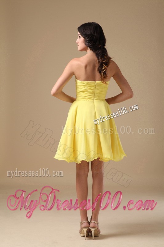 Elegant Yellow Sweetheart Mini-length Beading Party Dresses